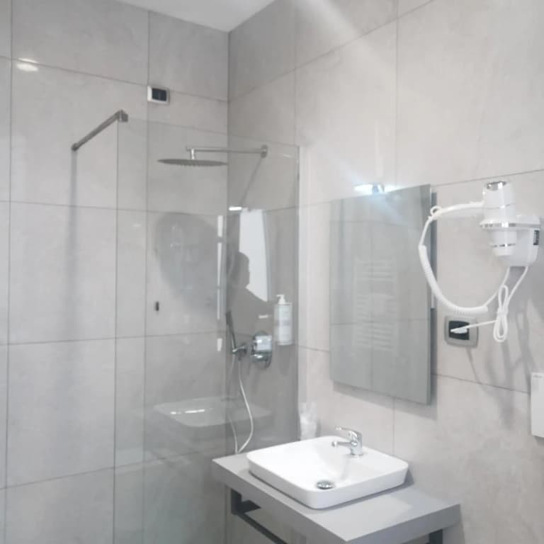 CSI Group - Hotel Central Station - photo 25
