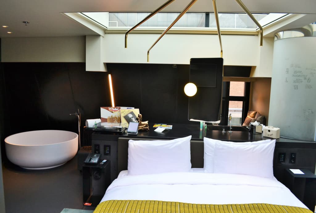 W Amsterdam - photo 2