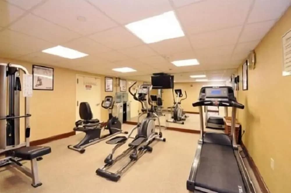 Sheridan Hotel - photo 13