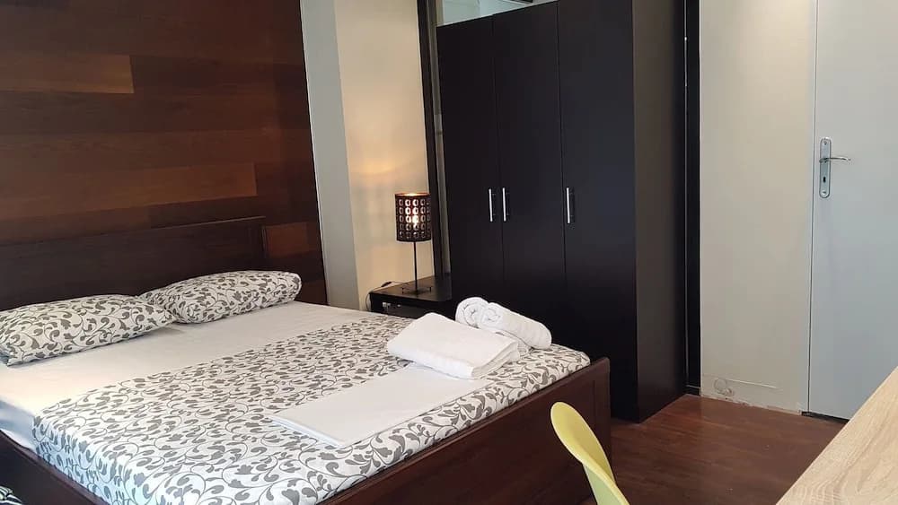 Erra - Cherry - Athens Center,100m²,4 BD,2 BATH - photo 3