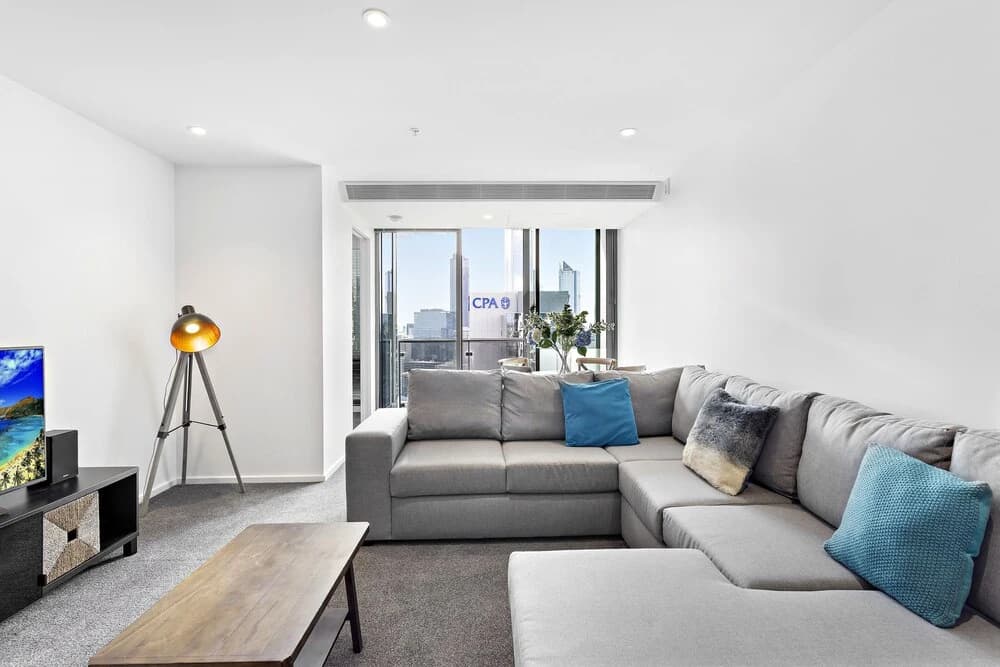 SONYA, 2BDR Southbank Apartment - photo 3