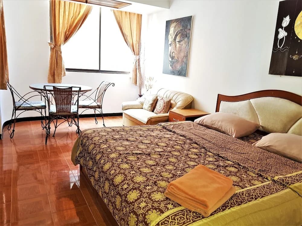 Thepthip Mansion Pratumak - photo 6