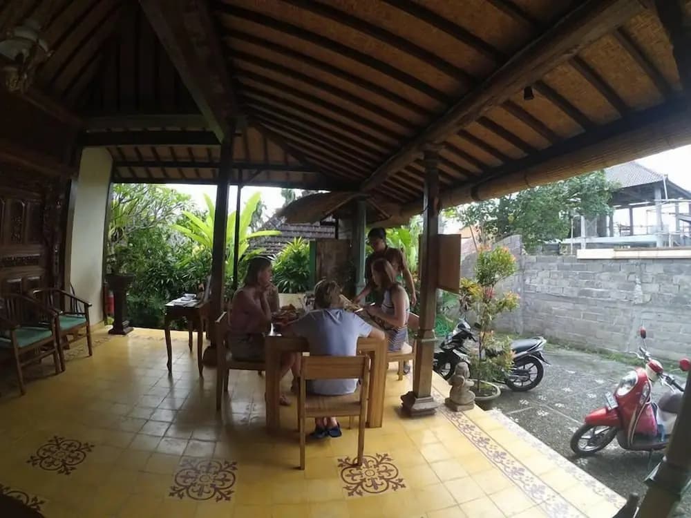 Joglo Taman Sari Resort - photo 19