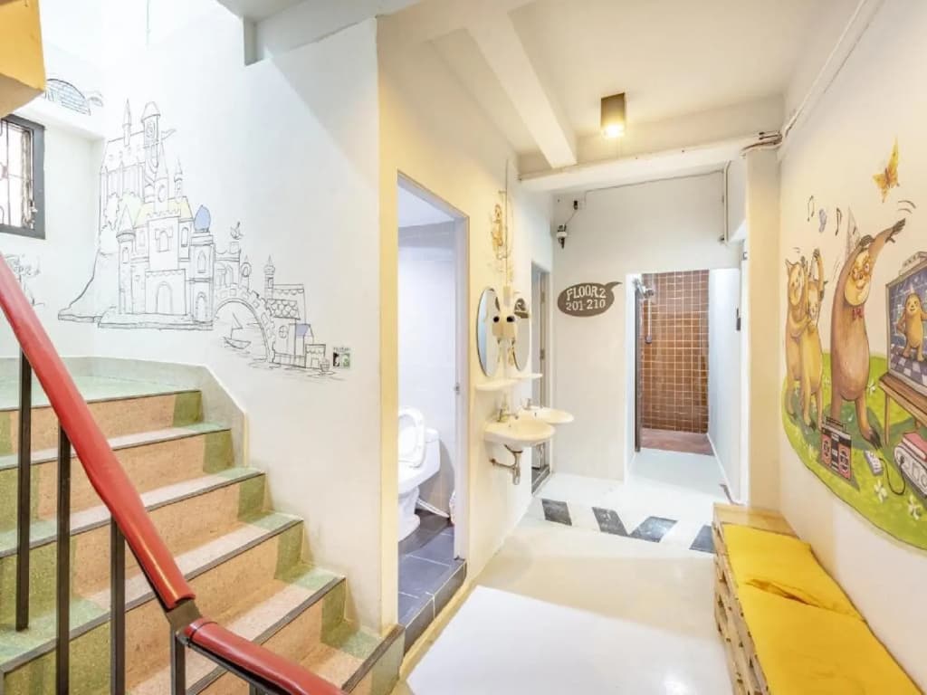 Sloth Hostel - photo 12
