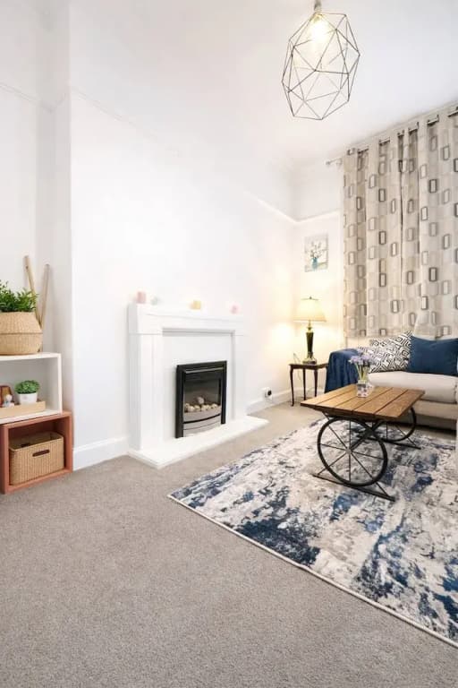 Spacious Easter Road 2BR Apartment - photo 6
