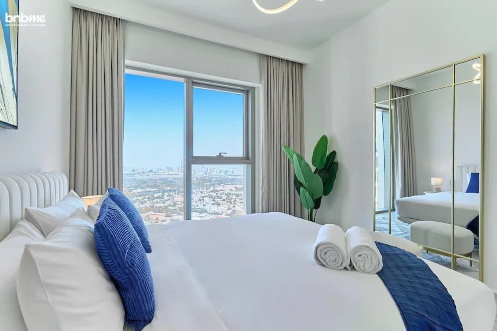 1B-DowntownViews2-4203 - photo 1