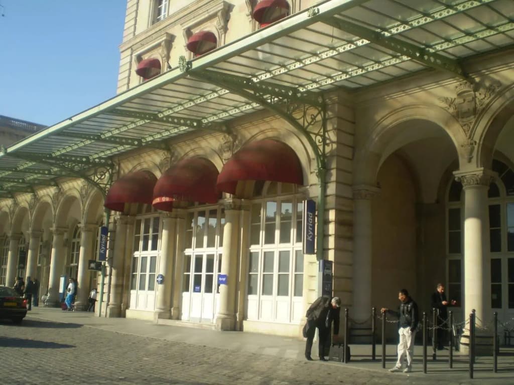 Kyriad Paris Gare de l'Est 10 - photo 1