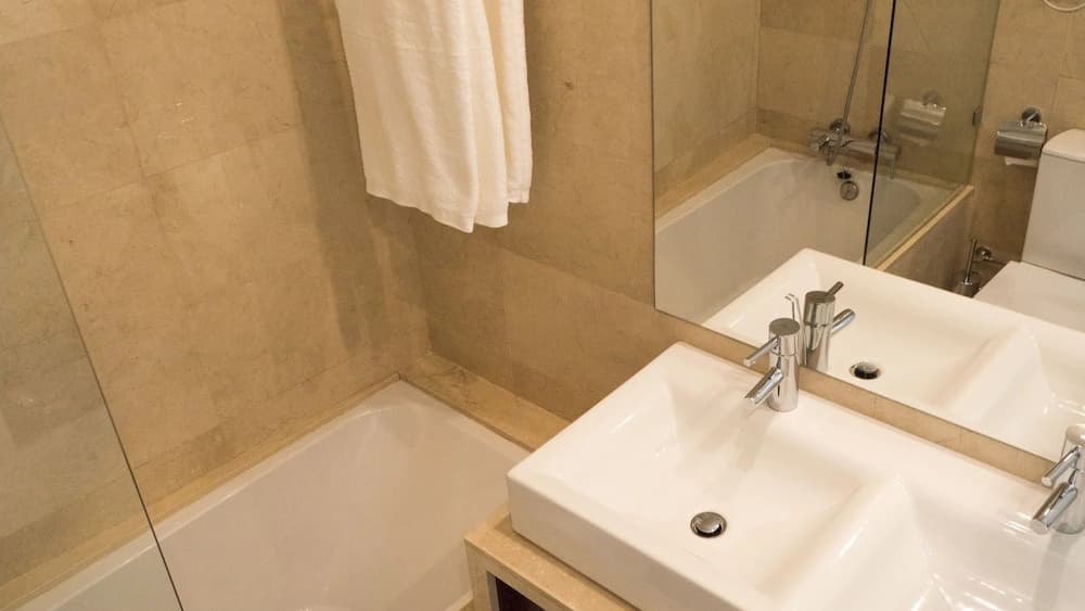 Boutique Chiado Duplex - photo 8
