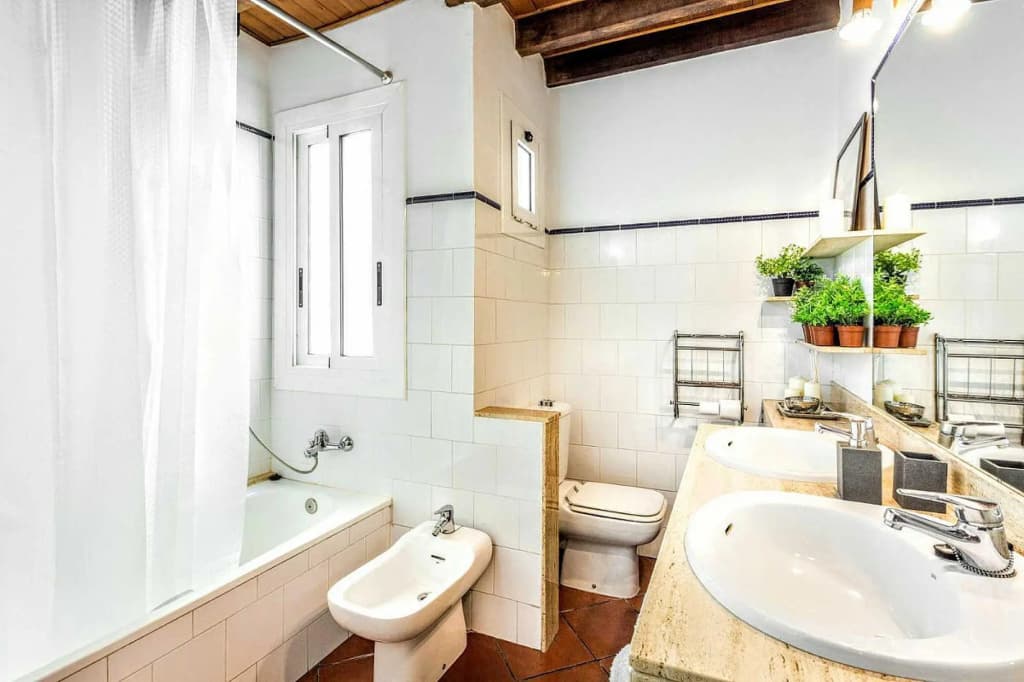 Lovely penthouse 2BR in Eixample - ArtBlue - photo 9