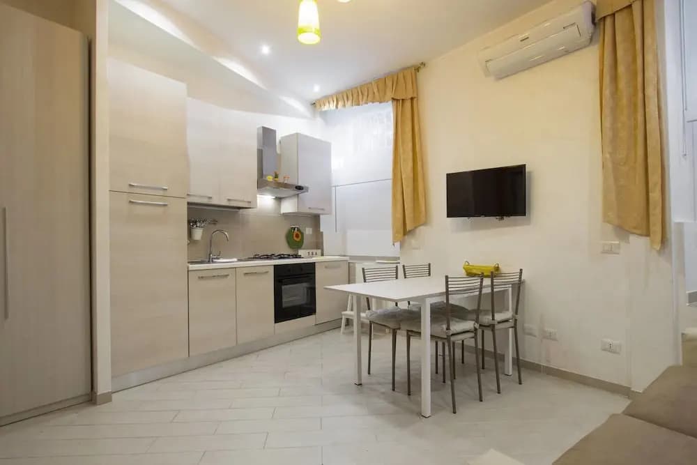 Gold Vatican Apartment - photo 12