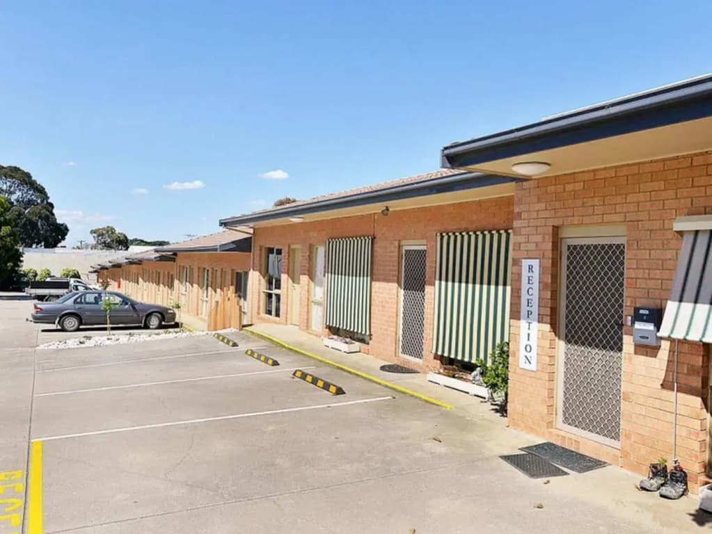 Cranbourne Motor Inn - photo 10