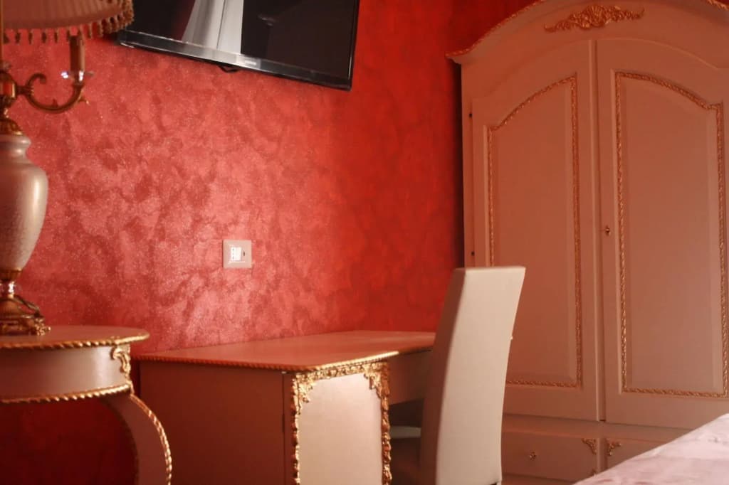 Pope's Suites - photo 2