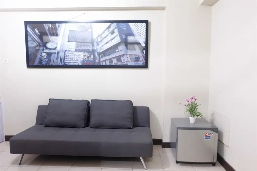 Amazing Pluit Apartment - photo 11