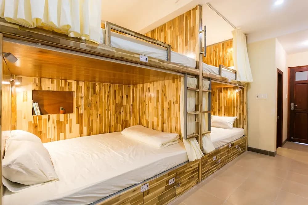 Yelo 2 Hostel - photo 4