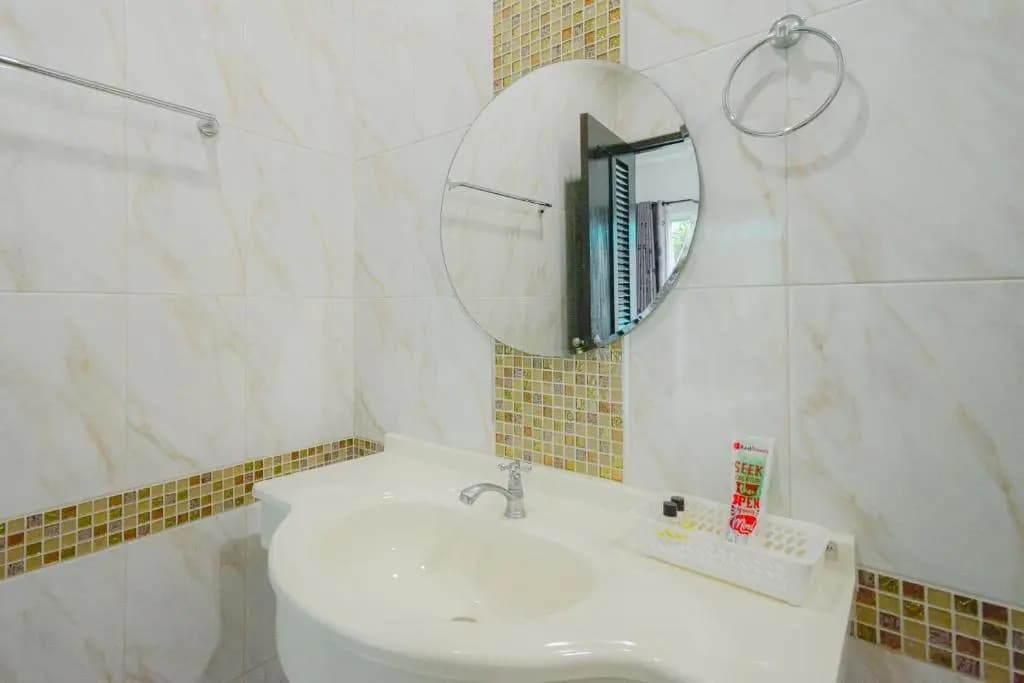 OYO 242 Baan Noppadol Hua Hin Resort - photo 8