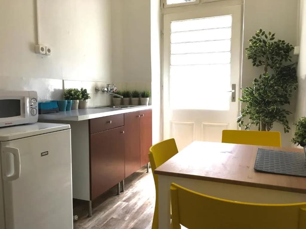 Budget Apartment by Hi5 - Rákóczi 24. - photo 13