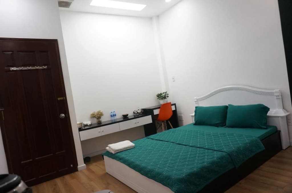 Urban Saigon Homestay - photo 2