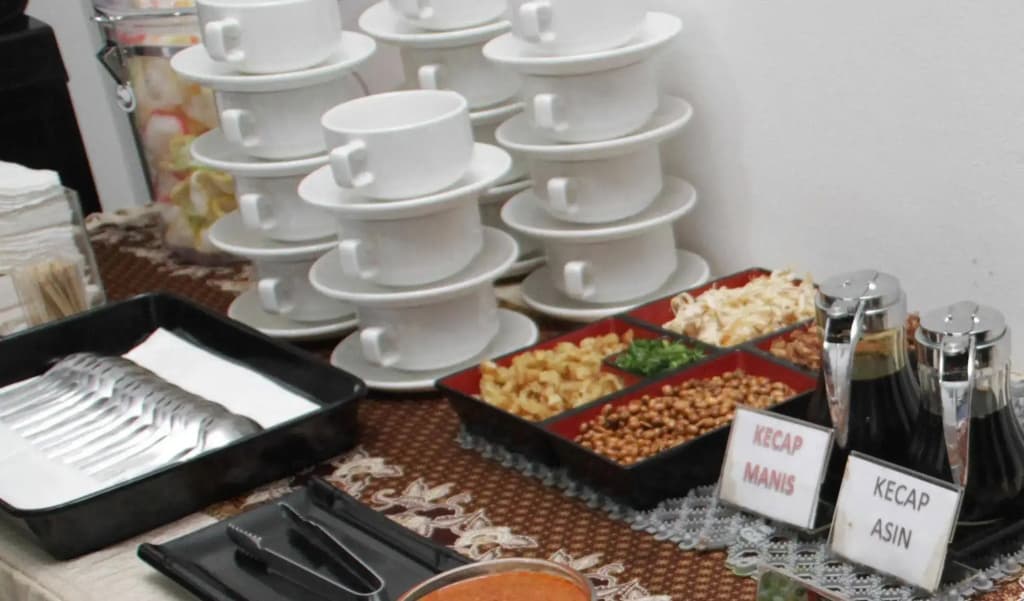M Hotel Jakarta - photo 11