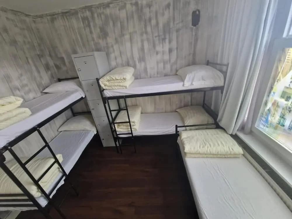 Amigo Budget Hotel - photo 3