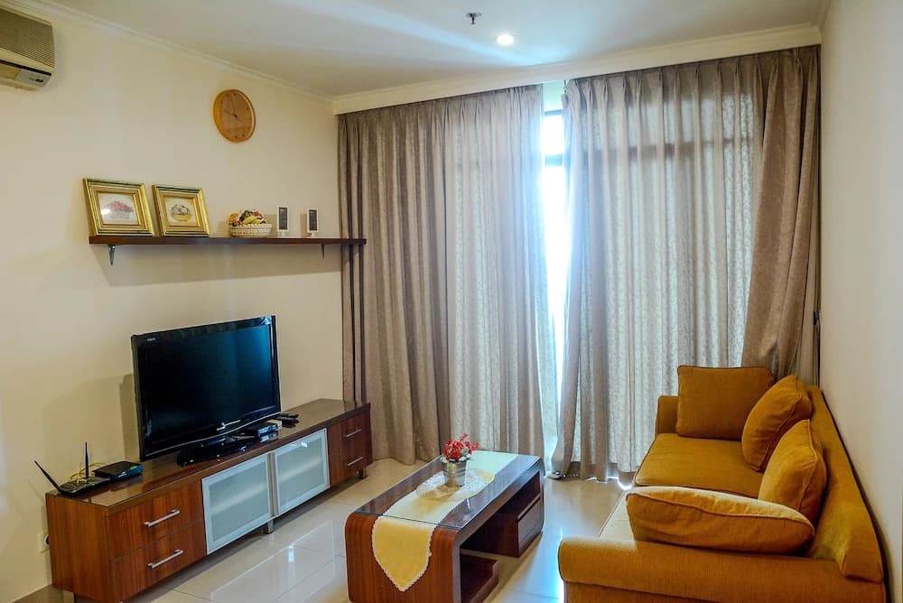 Best Spacious Hampton's Park Apartment - photo 3
