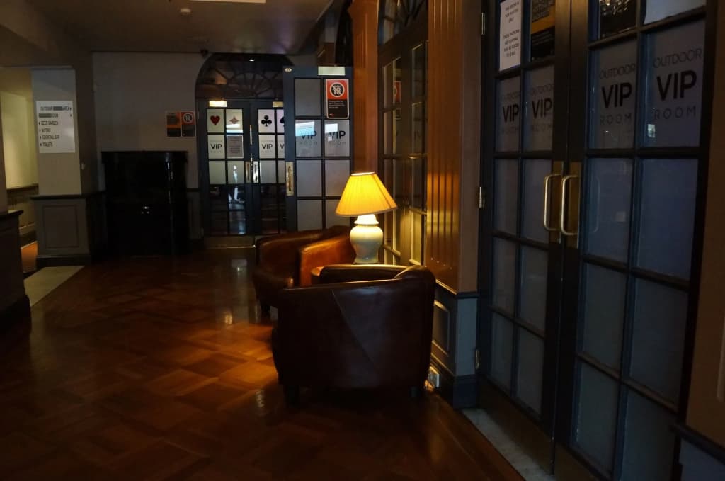 Royal Exhibition Hotel - photo 16