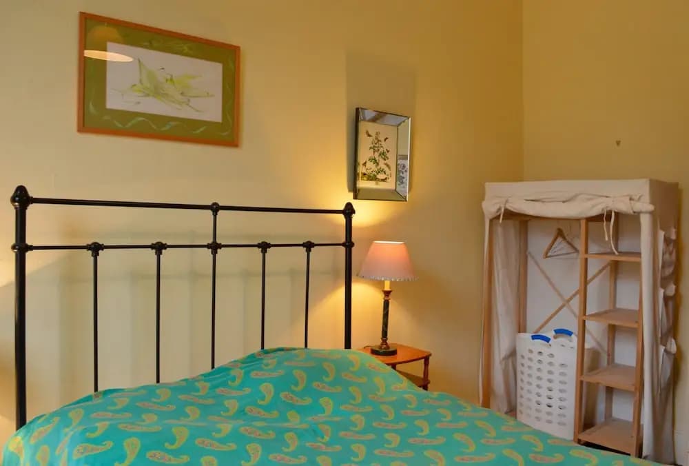 Central Edinburgh New Town Flat - photo 2