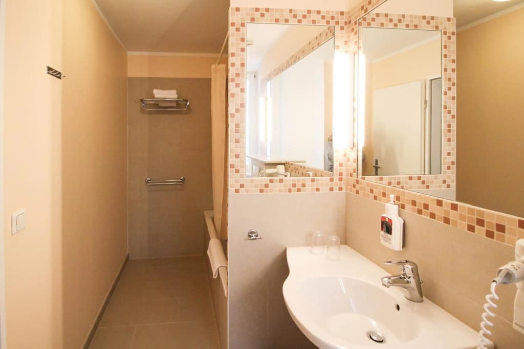 Hotel Sachsenhof Berlin - photo 37