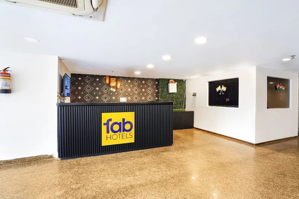 Fabhotel The Luxe Inn - photo 15