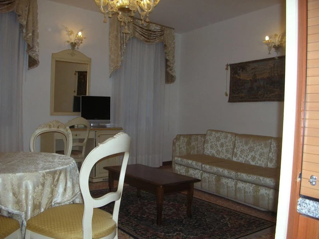 Hotel Orion - photo 4
