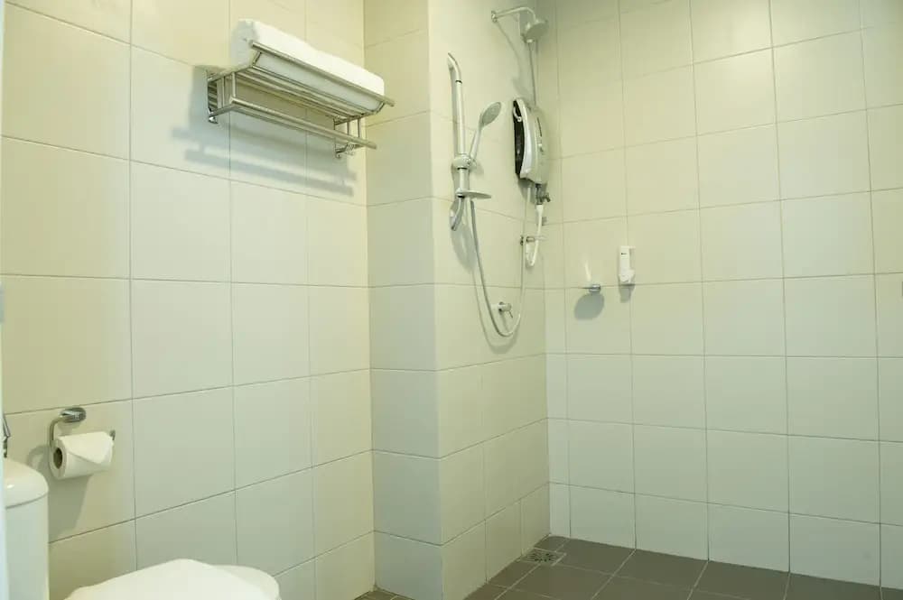 Ezzyhome @ Medini - photo 10