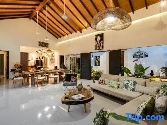 Jami 4BR PoolVilla, a Serenity Steps from theBeach - photo 2