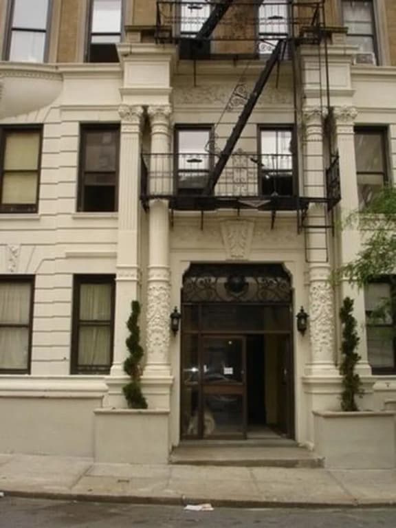Fresh Hostel - photo 2