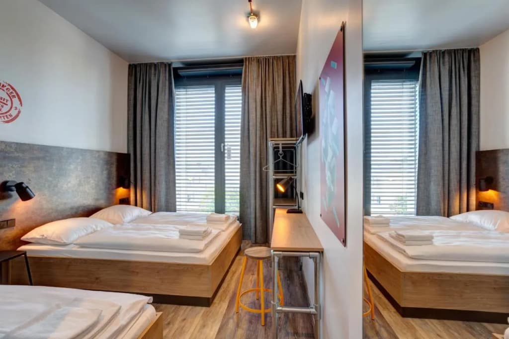 Meininger Hotel Berlin Tiergarten - photo 44