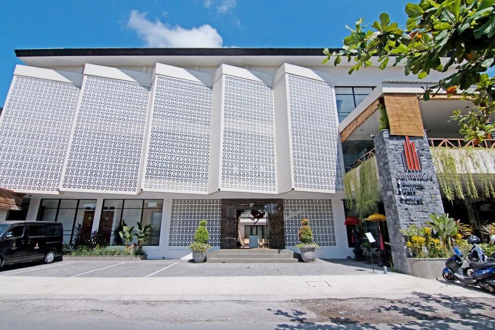 Seminyak Lagoon All Suites Hotel - photo 15