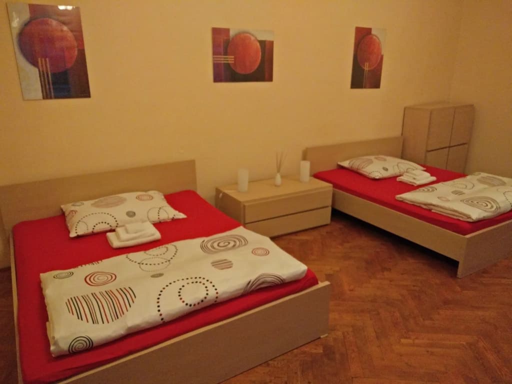 Apartments Tynska 7 - photo 2