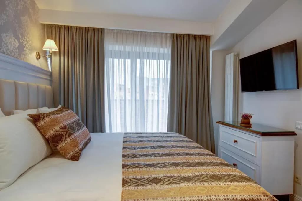 David Mikadze's Guest House - photo 5
