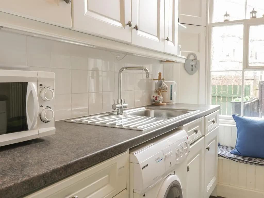 3 Lynedoch Place - photo 1