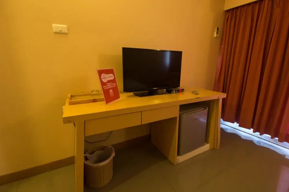J Two S Pratunam Hotel - photo 5