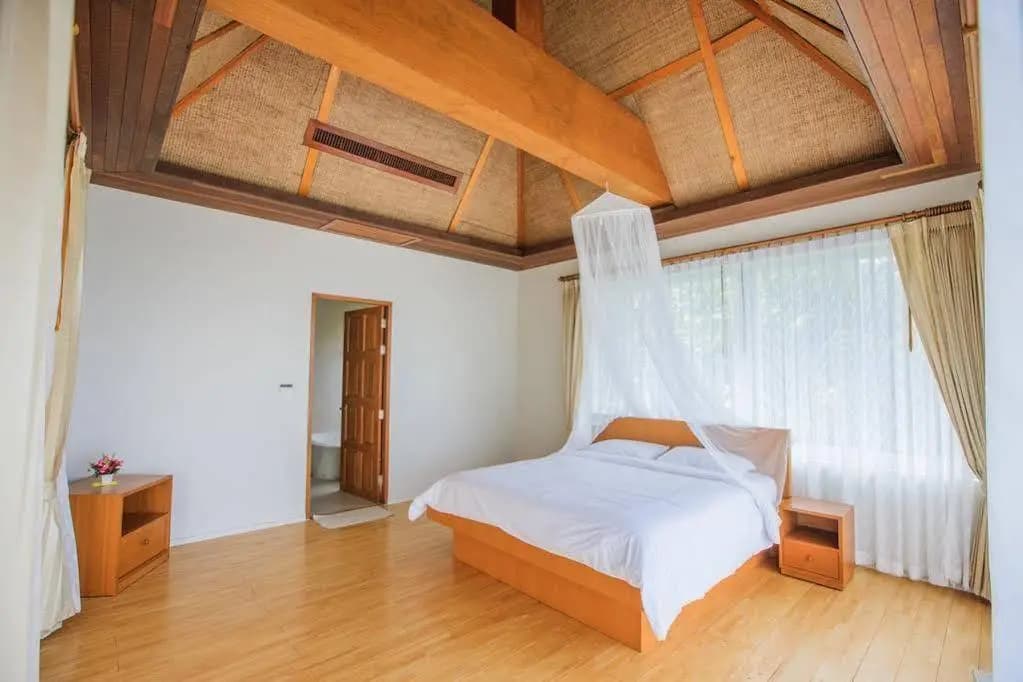 White Villa - photo 2