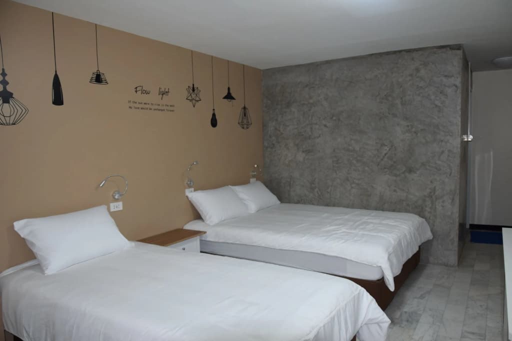 Like Home - Hostel - photo 6