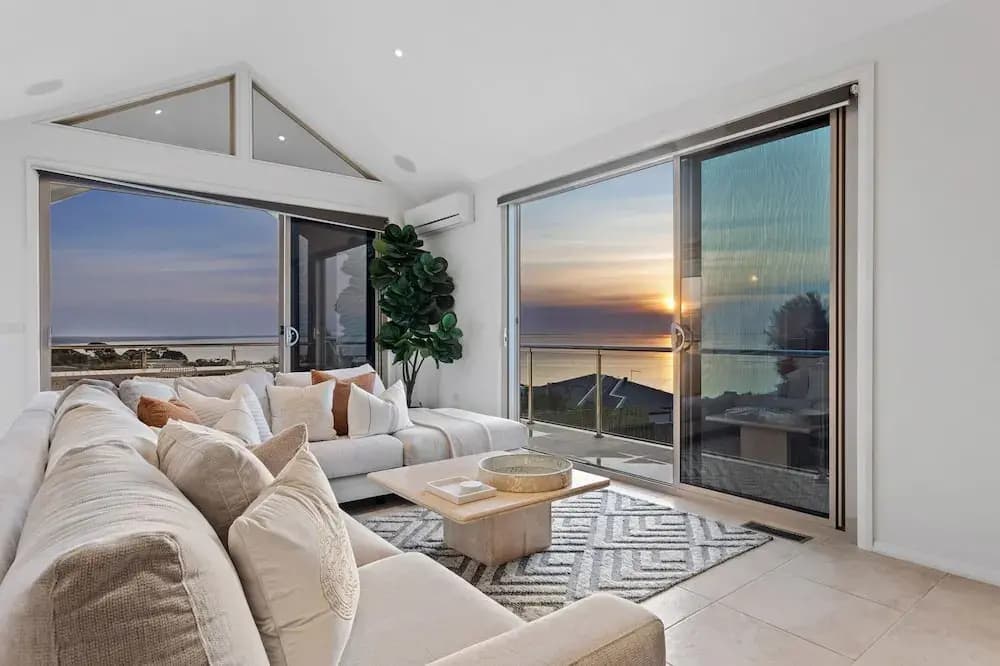 Sunset View Luxury 4 Bedrooms With Sauna - photo 18