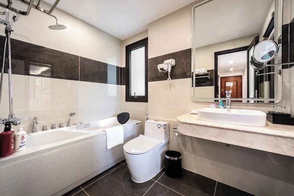 A25 Premium Hotel - 16 Mieu Dam - photo 10