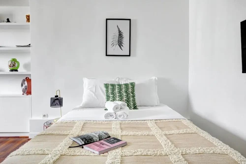 Stylish 1BR in Le Marais District - photo 5