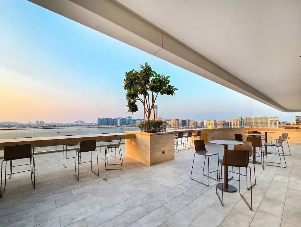 KeyRock - Grand Bleu Apt with Palm View - photo 22