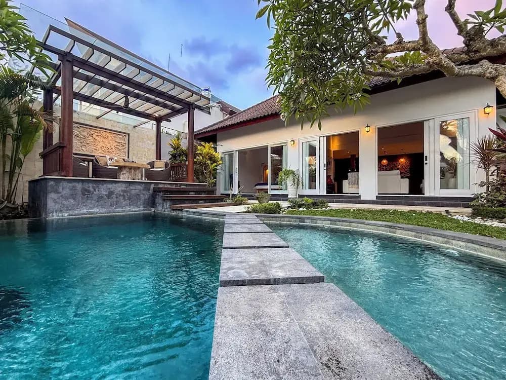 Villa St Calyx by DVH Luxe Retreats 3BR - photo 35