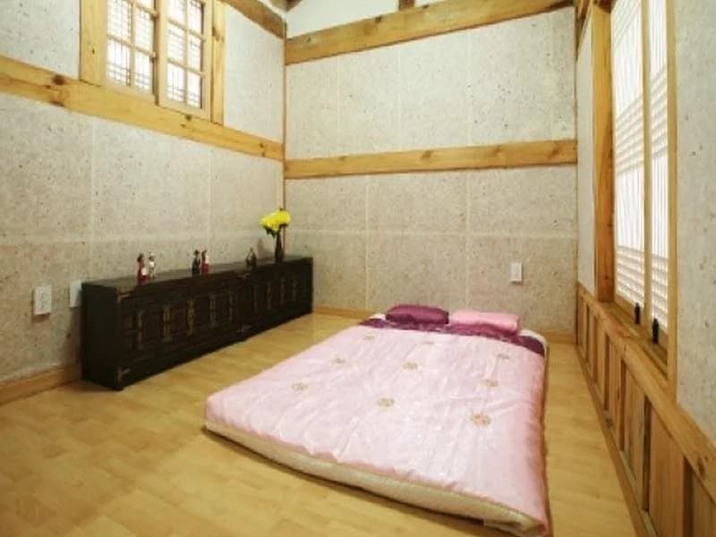 Sejong Hanok Guesthouse - photo 2