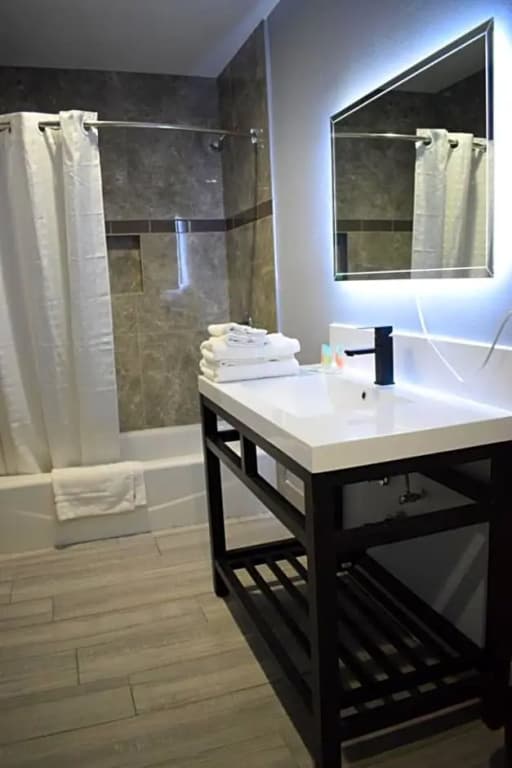 Willow Tree Inn Suites - main photo