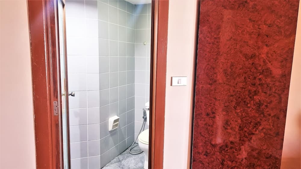 Spacious 2-bedroom Family Condo With Pool View 10th Floor, Angket Hip Residenc - photo 19