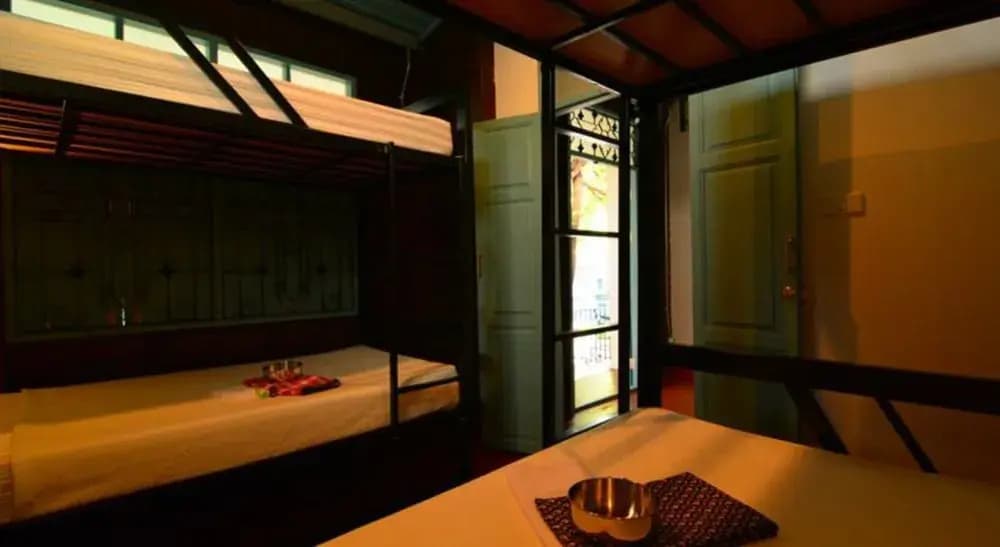 La Moon Hostel - photo 5