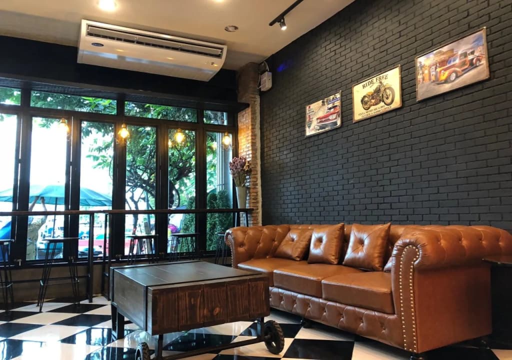 Sleepover Hostel Bangkok - main photo